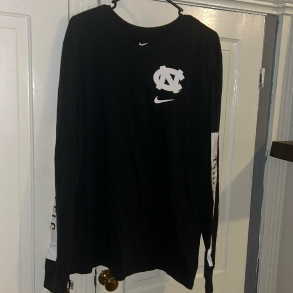 Nike UNC Long sleeve Tshirt